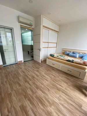 One bedroom - super-size balcony only 7 million and 5 right in the heart of Bình Thạnh