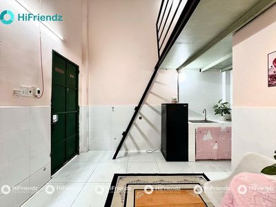 The cheap boarding room is Phan Văn Trị near Ho Chi Minh City City School of Civilization.