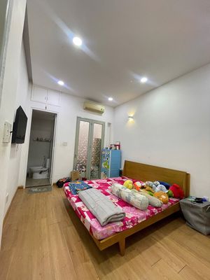 Rent a full 7th place Phạm Văn Đồng 460 x14 meters a second floor for 14 million bedrooms