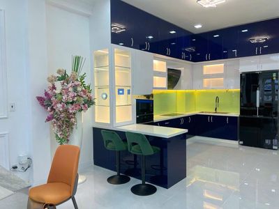 Renting cash houses 239 Ngô Gia Tự, District 10, 60 million a month.