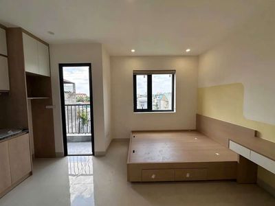 The newly built motel is located not far from the University of Literature, Love, 5 p housed.