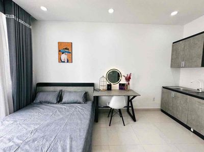 studio full interior - open balcony, near District 1