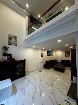 To rent Hai Bà Trưng District 3/4 X14 M N" 2 floor sweep 3 bedroom 4 toilets, 30 million