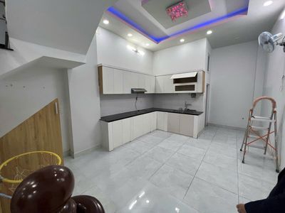 Dương Quảng Hàm.4*16 M - 3 upstairs - ready interior 5-Gò Vấp