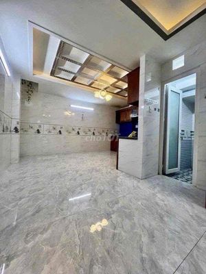 Rent one 86 A Ngô Quyền, 717 14, District 10