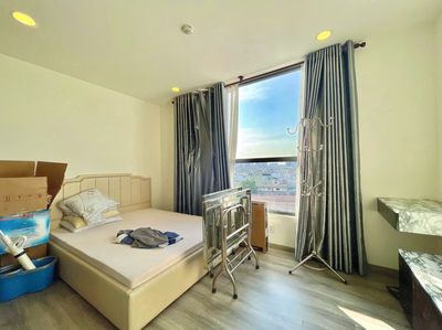 Rent Riva Park, District 4, the corner of the two bedrooms. Nice interior.