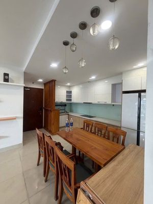 CHung resident Ruby, 2 A Nguyễn Sỹ Sách, tb: 90 meters2, 2 p sleeping, interior, new home, 9.5 million