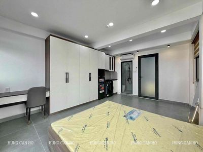 Rent a brand-new balcony in Lý Chính Thắng 3-price district.