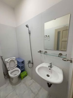 First floor for rent.