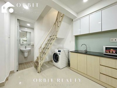 apartment 1 .1 . 1 . 1 . 2 floor 2 bathroom full interior immediately Võ Thị Sáu .V. Eight, eight, eight, and eight people live in
