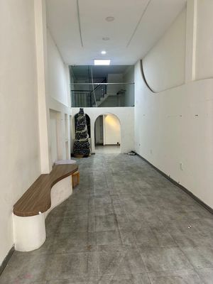Rent a five-story cash house - Nguyễn Thiện Thuật district 3 - chess market
