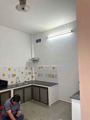 Only 7 million toilets in two bedrooms.