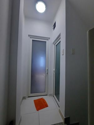 Rent the county 4 (full interior, clean, walking)