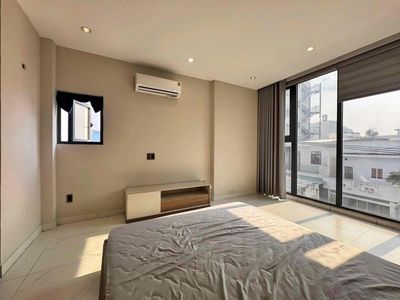 kitchen apartment 1 bedroom - full interior - large light window