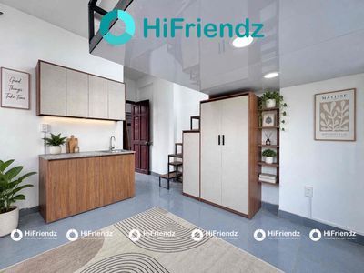 New rooms with guards, balconys, windows, near Lang University.