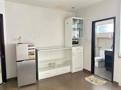 Rent car alley full interior 297 Huỳnh Văn Bánh (1903) 13 Phú Nhuận