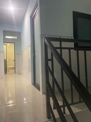 The original loft in front of the Nguyễn Kiệm alley.
