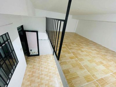 The clean new room is the air-free kitchen elevator.