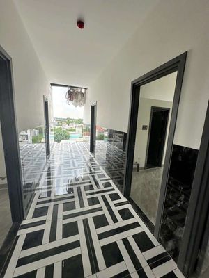 66 service apartments with newly built elevator vaults