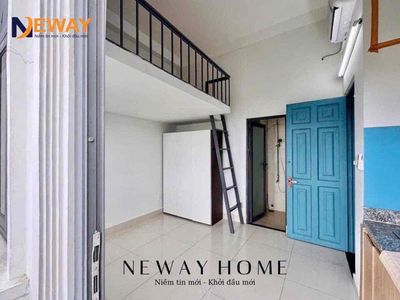 Super wide, beautiful, open-ended balcony room near the charter college, the lotus dress.