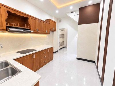 Rent room 4 million and 5 – 46/10 Nguyễn Cửu Vân-7* 17 Bình Thạnh