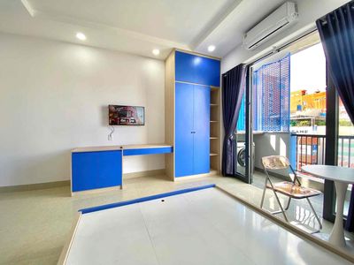 Room one bedroom, two bedrooms with balcony, private washing machine at Bình Thạnh.
