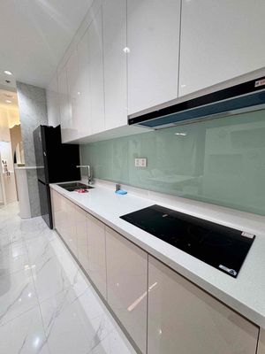 Rent 3 bedroom 2 toilets, 74 feet full of furniture, I'll take it. It costs 23 million a month.
