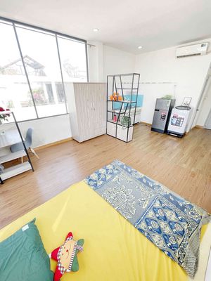 Rent studio full interior, personal washing machine 33 m2 near vlu cs2