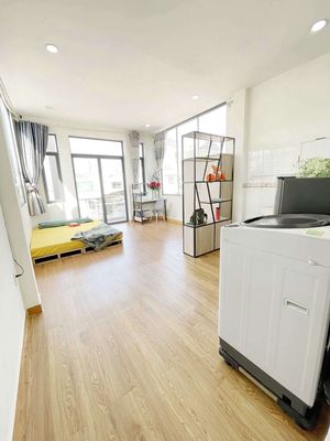 Rent studio full interior, personal washing machine 33 m2 near vlu cs2