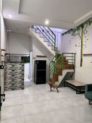 Rent the original Nguyễn Phúc Chu 4 X10, one guard, one bedroom, 6 million.