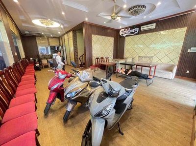 Rent one Hồ Biểu Chánh, Phú Nhuận area 8x25 M, Two-story