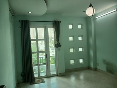 Rent a Gò cát front house, 120 meters, 6 million 500.