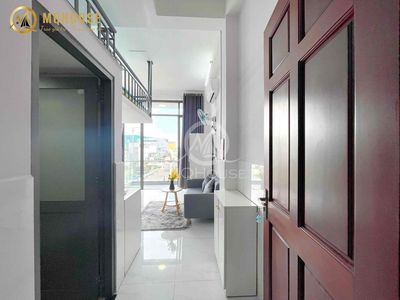 The new apartment faces Etown Cộng Hoà balcony wide area
