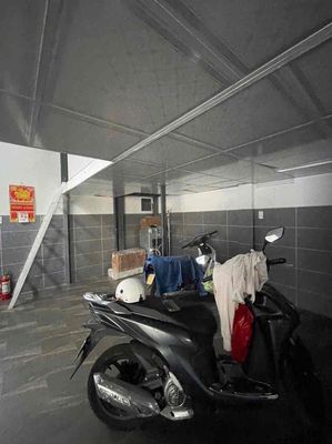 Rent the air conditioning at 160 Wing Chun District 9