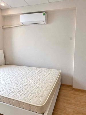 Rent the original Lê Văn Duyệt, 2 stories, 2 bedrooms/2 toilets, full interior