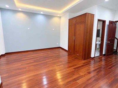 Rent the whole new house 40 meters, three stories, two super-size bedrooms, 12 million.