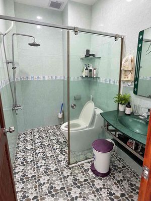 Rent the whole new house 40 meters, three stories, two super-size bedrooms, 12 million.
