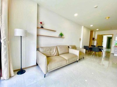 Just 99 percent, cool, clear view of the river, 109 m2 3 balcony, stay in the middle.