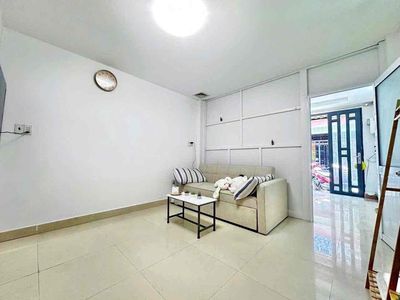 Renting a Trường Sa alley, District 3 - 1 million l 4*10 meters
