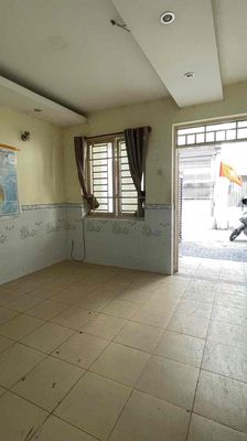 3rd floor bedroom 2 3-foot toilets - 571 Phạm Văn Bạch,717 15