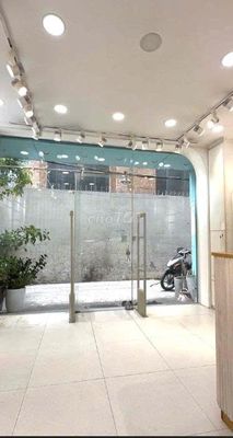 Renting a three-story home in the same business, Phú Nhuận-polar.