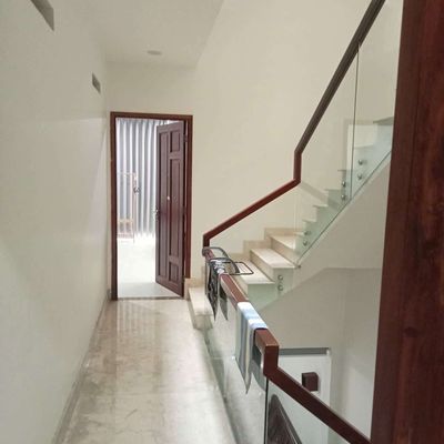 Renting 5 x2 in 3 4 bedroom 5 furniture toilets. Right on Tân Phú