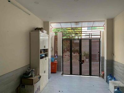 It's the owner who rents the house 3 floors out of Full House P. Trường Thọ-Keyman
