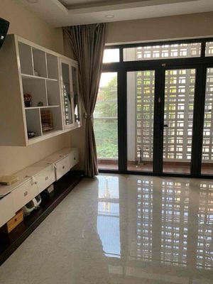 It's the owner who rents the house 3 floors out of Full House P. Trường Thọ-Keyman