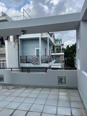 Rent the Hxtdröm Nam Hungt, 4 x10 meters, 3.5, 8.5 million!