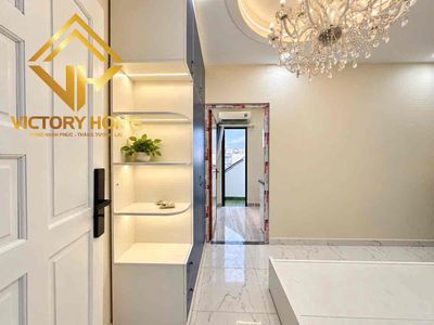 A balcony bedroom - Thống Nhất, Gò Vấp 01 01) right at the end oftte mart