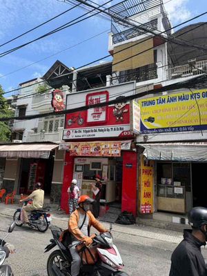 Rent a three-story front of Nguyễn Văn Khối Street, NORAD 11, GoVop County.