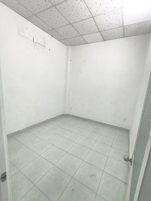 A three-steal bathroom that rents 356 to Võ Văn Ngân.