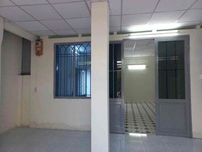 rent the warehouse clean Bà Điểm