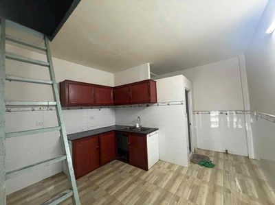 Rent a Tx 52 District 12 area 84 m house 6 million5